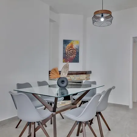 Phaedrus Living: Luxury Faneromeni * Ларнака