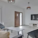 Phaedrus Living: Luxury Faneromeni Apartament Larnaca