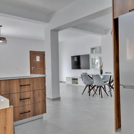 شقة Phaedrus Living: Luxury Faneromeni لارنكا