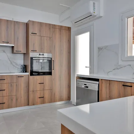Phaedrus Living: Luxury Faneromeni * Larnaca