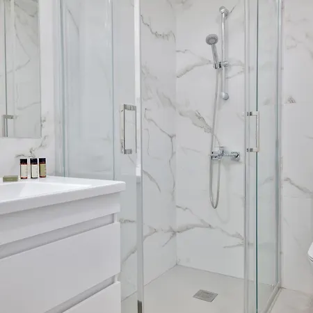 Phaedrus Living: Luxury Faneromeni *