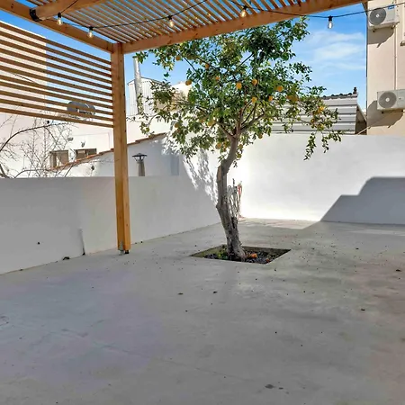 Apartment Phaedrus Living: Luxury Faneromeni *