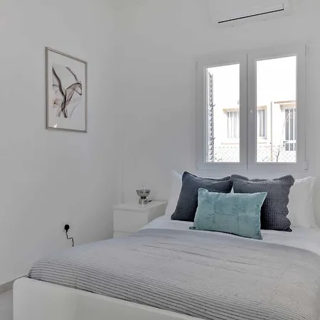 Phaedrus Living: Luxury Faneromeni شقة *