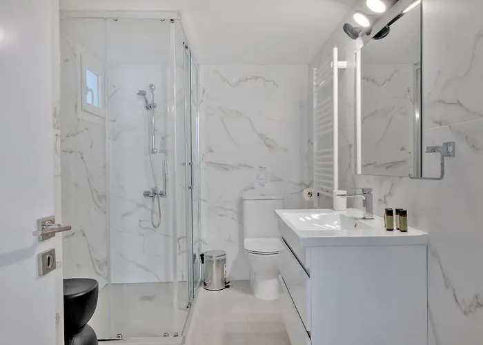 Phaedrus Living: Luxury Faneromeni *